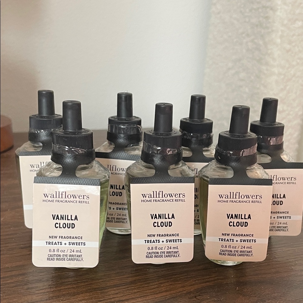 BBW Wallflowers Vanilla Cloud Fragrance Refill lot of 7 NWT HTF Rare